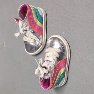 Rainbow lace up sneakers with zippers